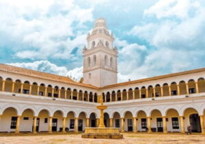 Antigua Universidad